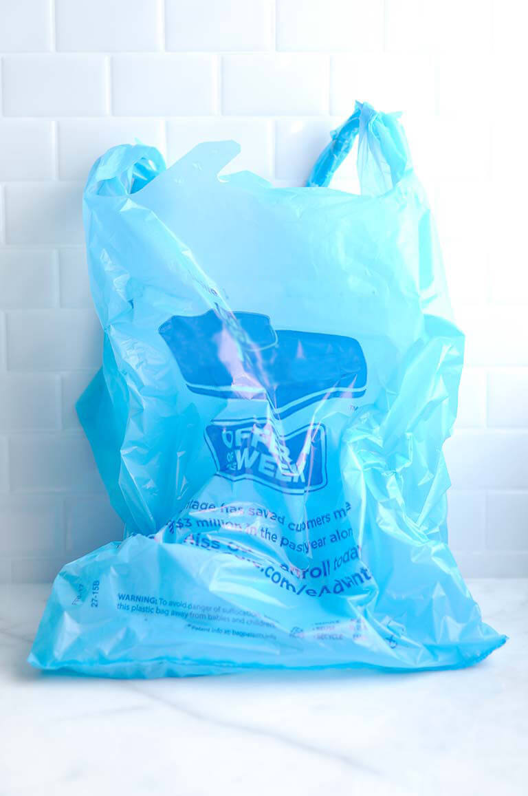 https://recyclethispgh.com/wp-content/uploads/2019/04/plastic-bag.jpeg?_t=1604896860